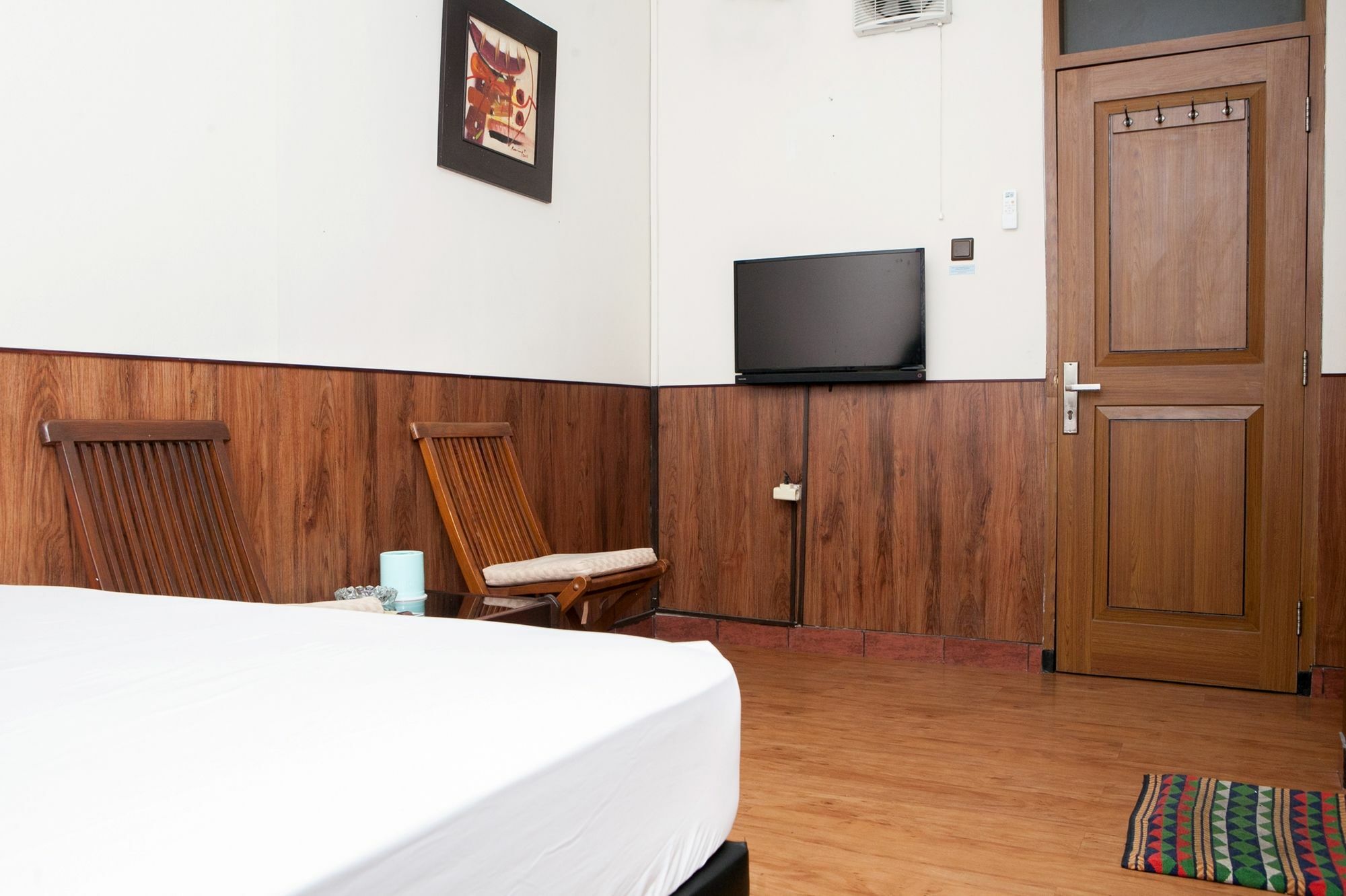 Reddoorz Plus Near Riau Street Bandung Esterno foto